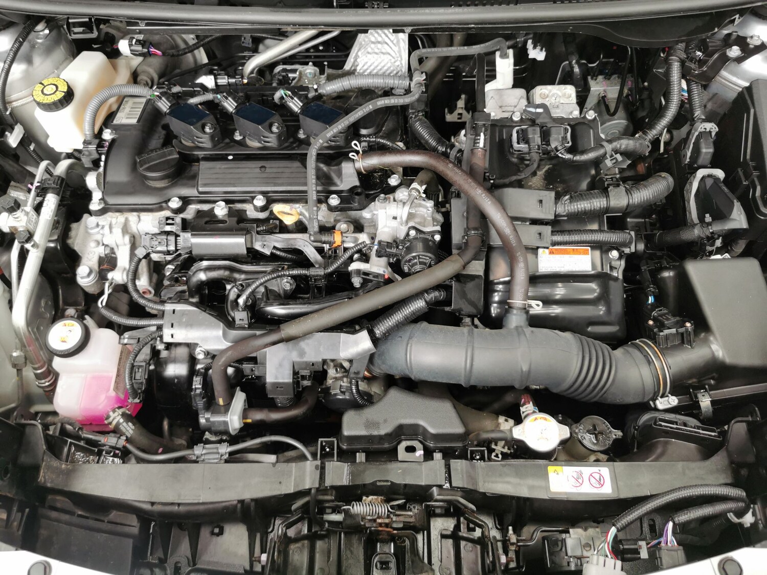 Used Toyota Yaris Cross 2022 for sale - 77493100: Photo 33