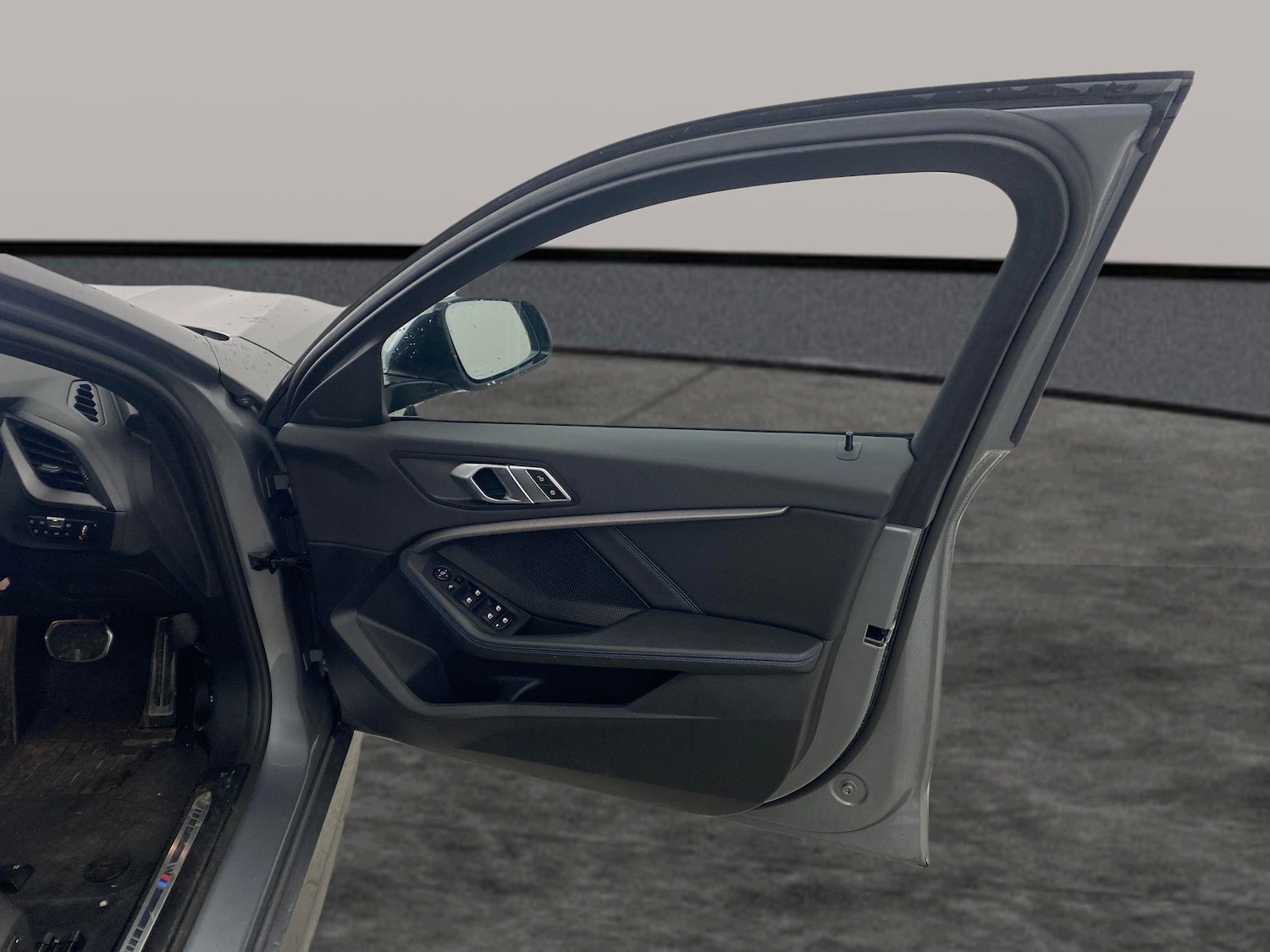 Used BMW 1 Series 2022 for sale - 77631065: Photo 25