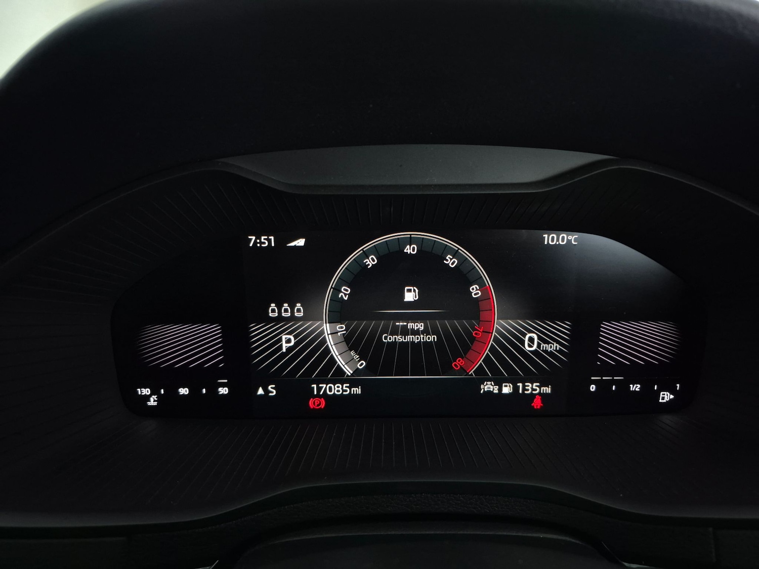 Used Skoda Karoq 2023 for sale - 78095541: Photo 24