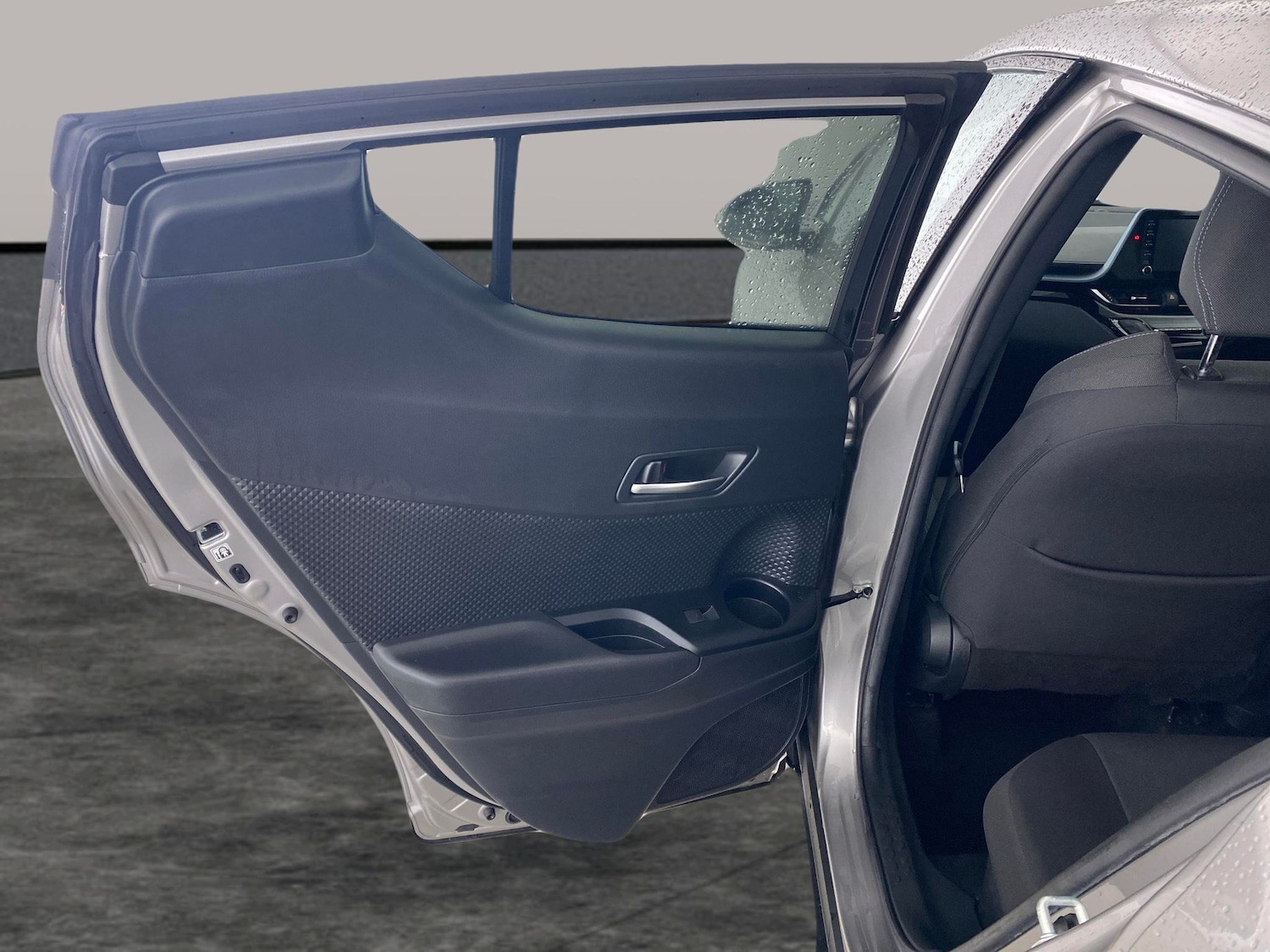 Used Toyota C-HR 2020 for sale - 76895082: Photo 25