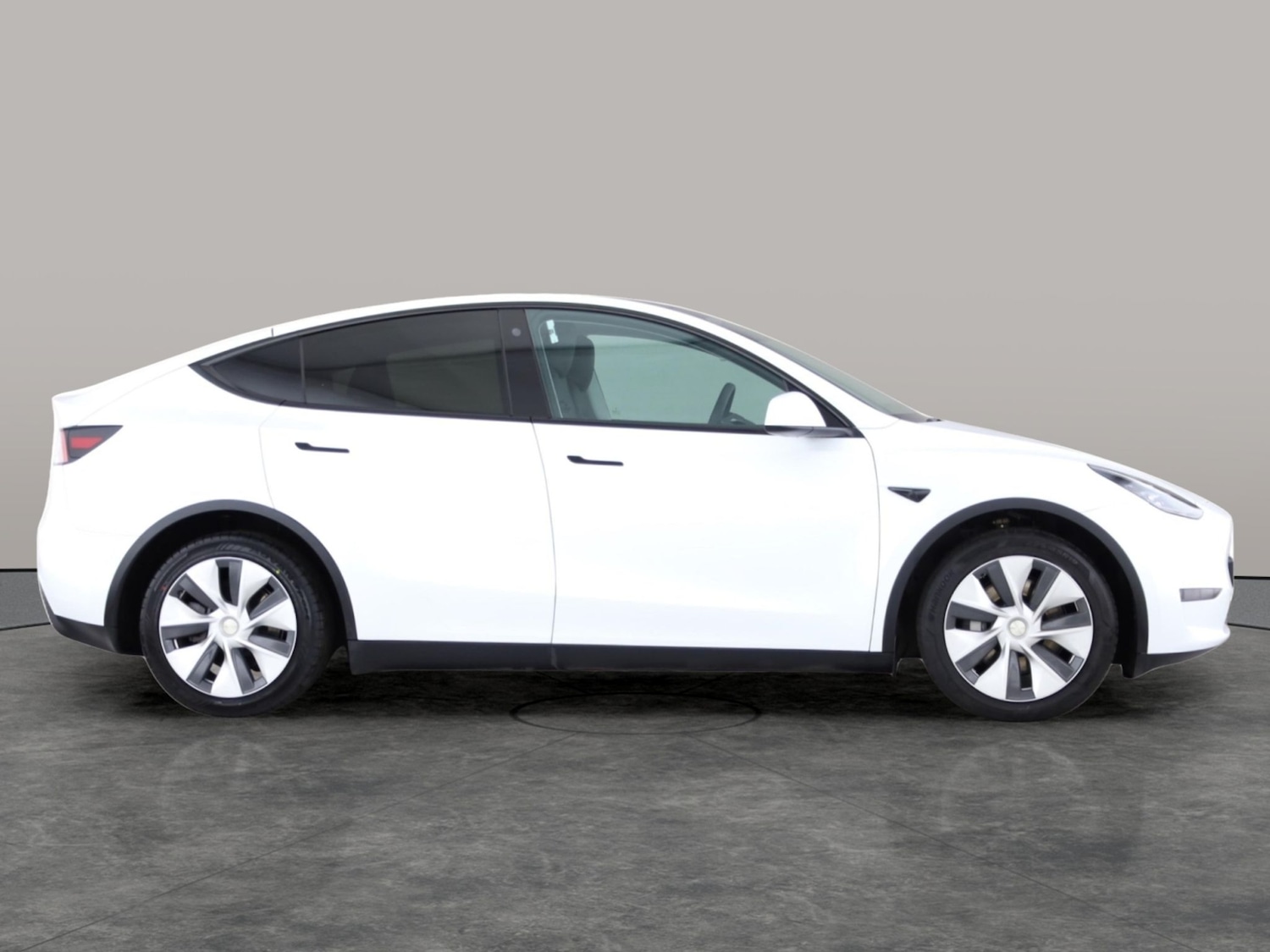 Used Tesla Model Y 2022 for sale - 77902126: Photo 5