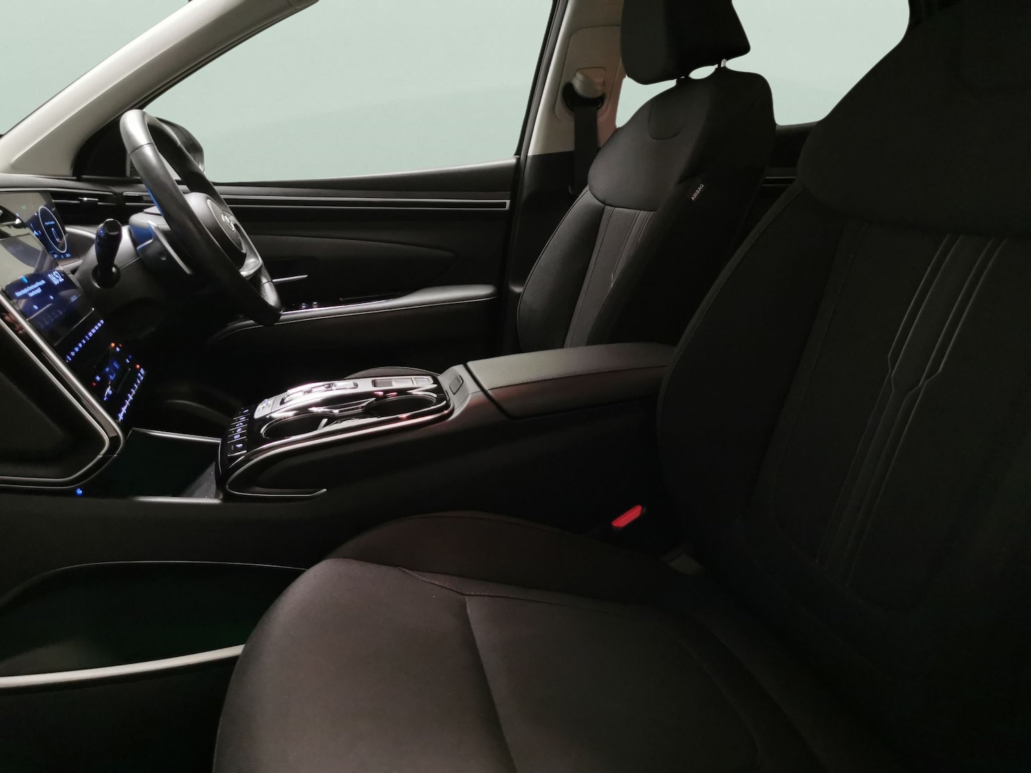 Used Hyundai TUCSON 2022 for sale - 76037032: Photo 4
