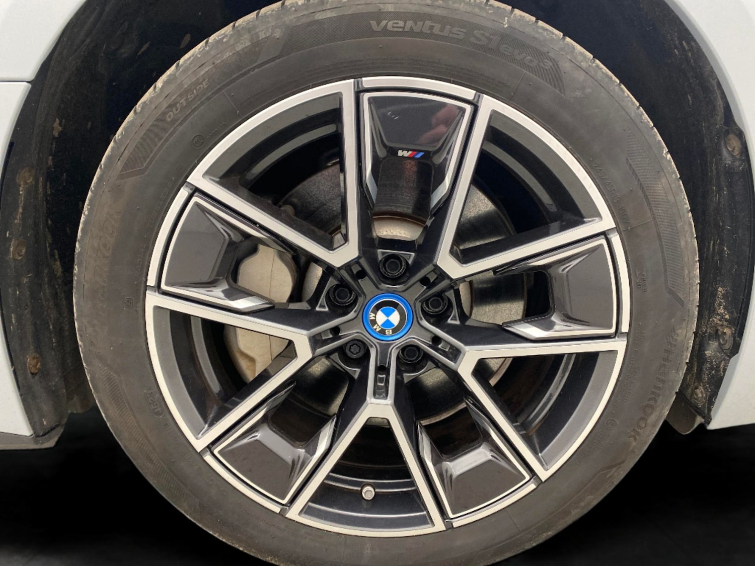 Used BMW i4 2024 for sale - 77069626: Photo 19