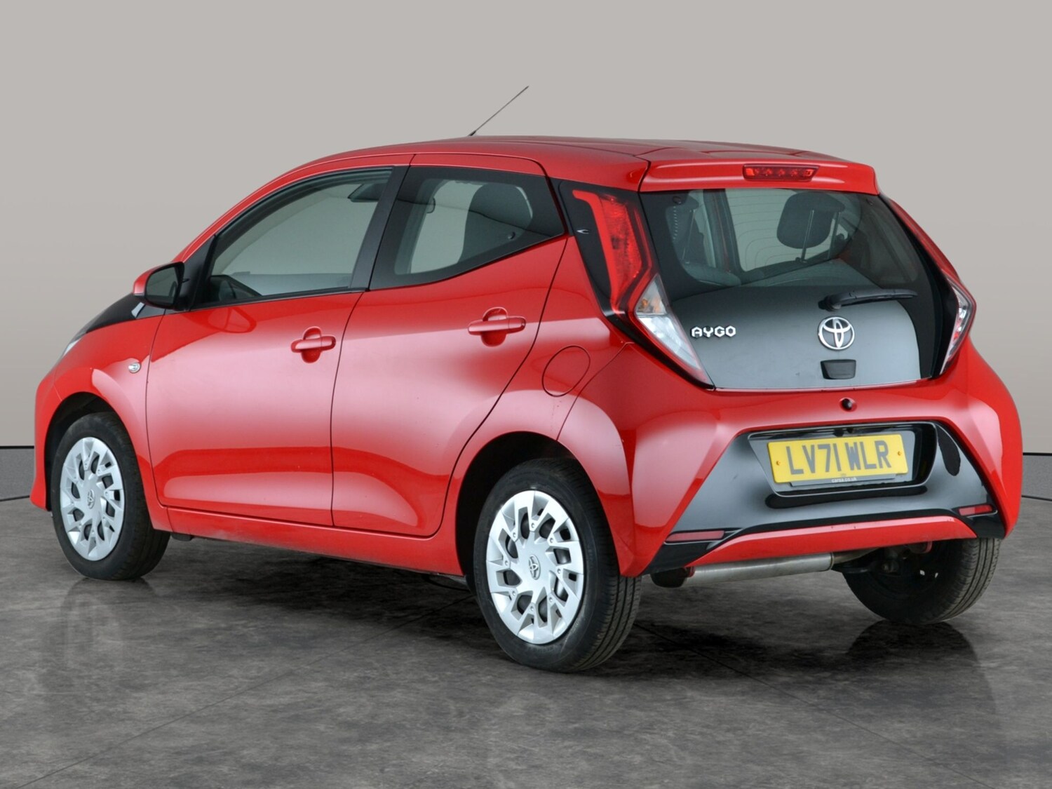 Used Toyota AYGO 2021 for sale - 77951138: Photo 12