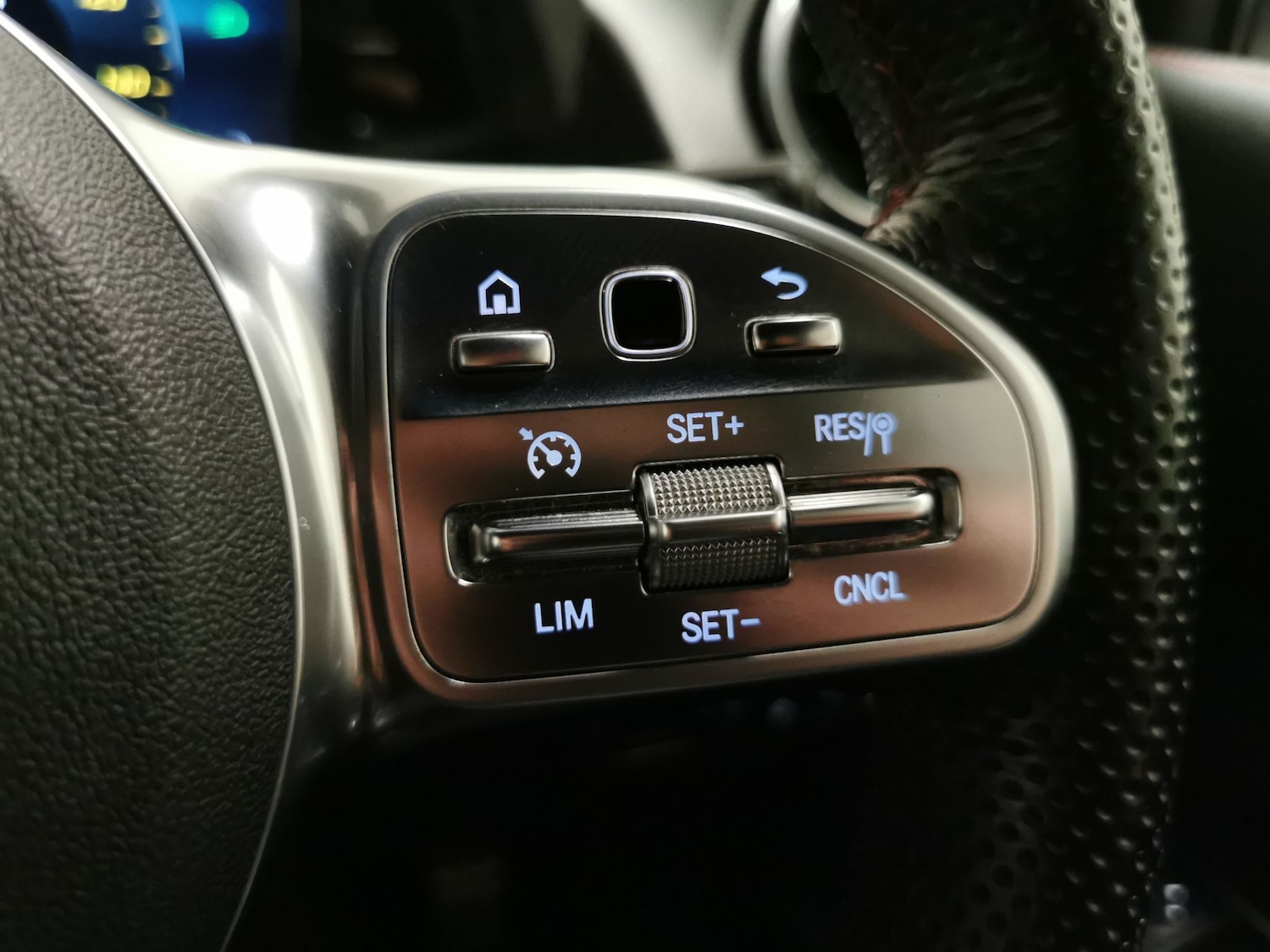 Used Mercedes-Benz GLB 2022 for sale - 76415574: Photo 29