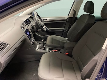 Used Volkswagen Golf 2020 for sale - 78065456: Photo