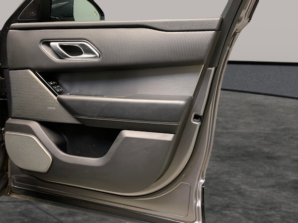 Used Land Rover Range Rover Velar 2021 for sale - 76207201: Photo 37