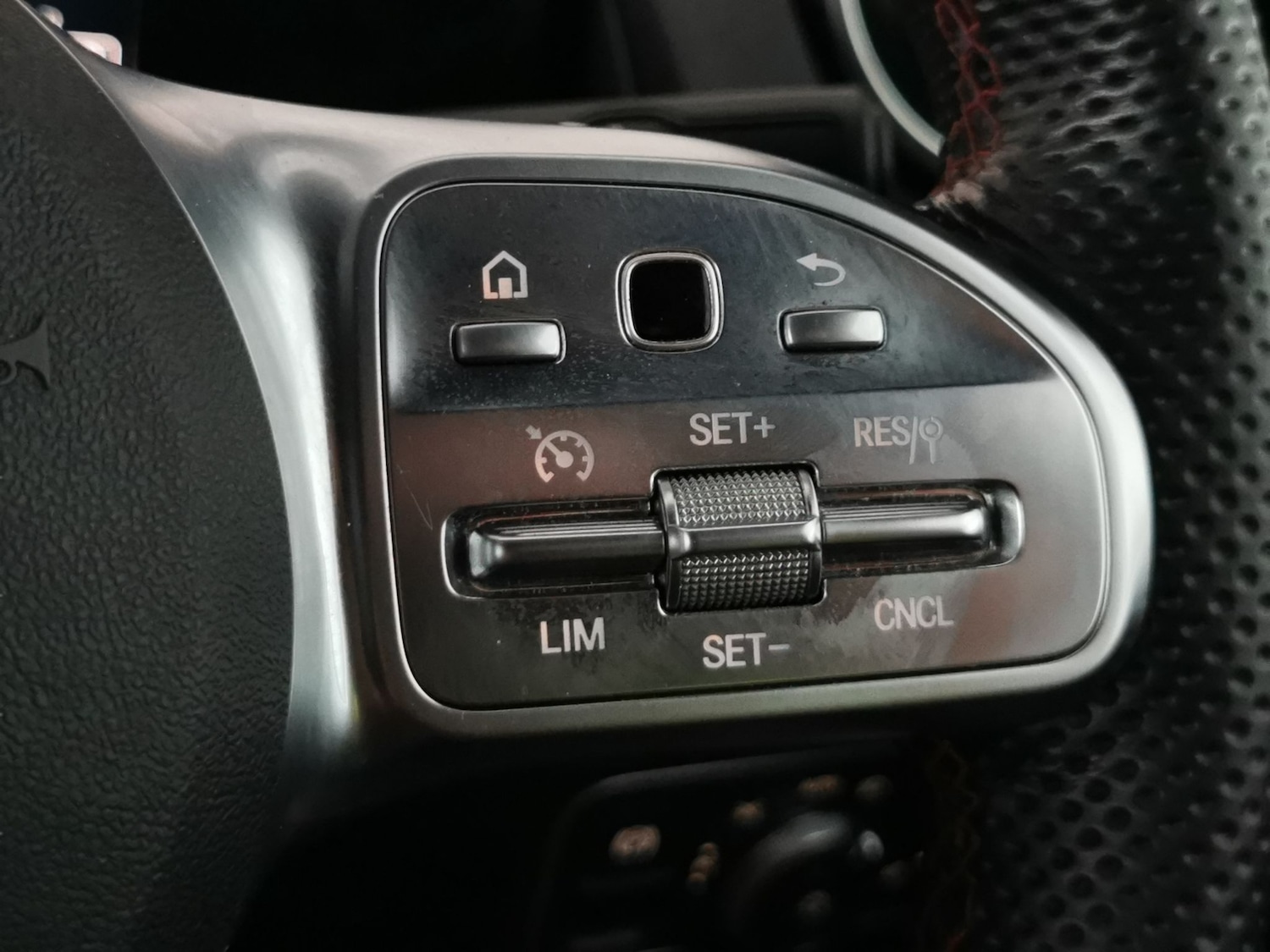Used Mercedes-Benz GLB 2022 for sale - 76028768: Photo 27