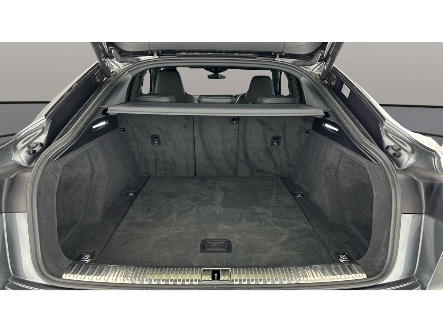 Used Audi e-tron 2021 for sale - 77804235: Photo 18