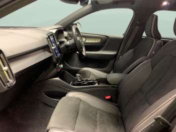 Used Volvo XC40 2021 for sale - 75390361: Photo