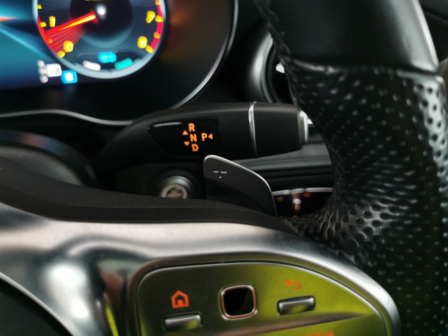 Used Mercedes-Benz GLC 2021 for sale - 77984603: Photo 23