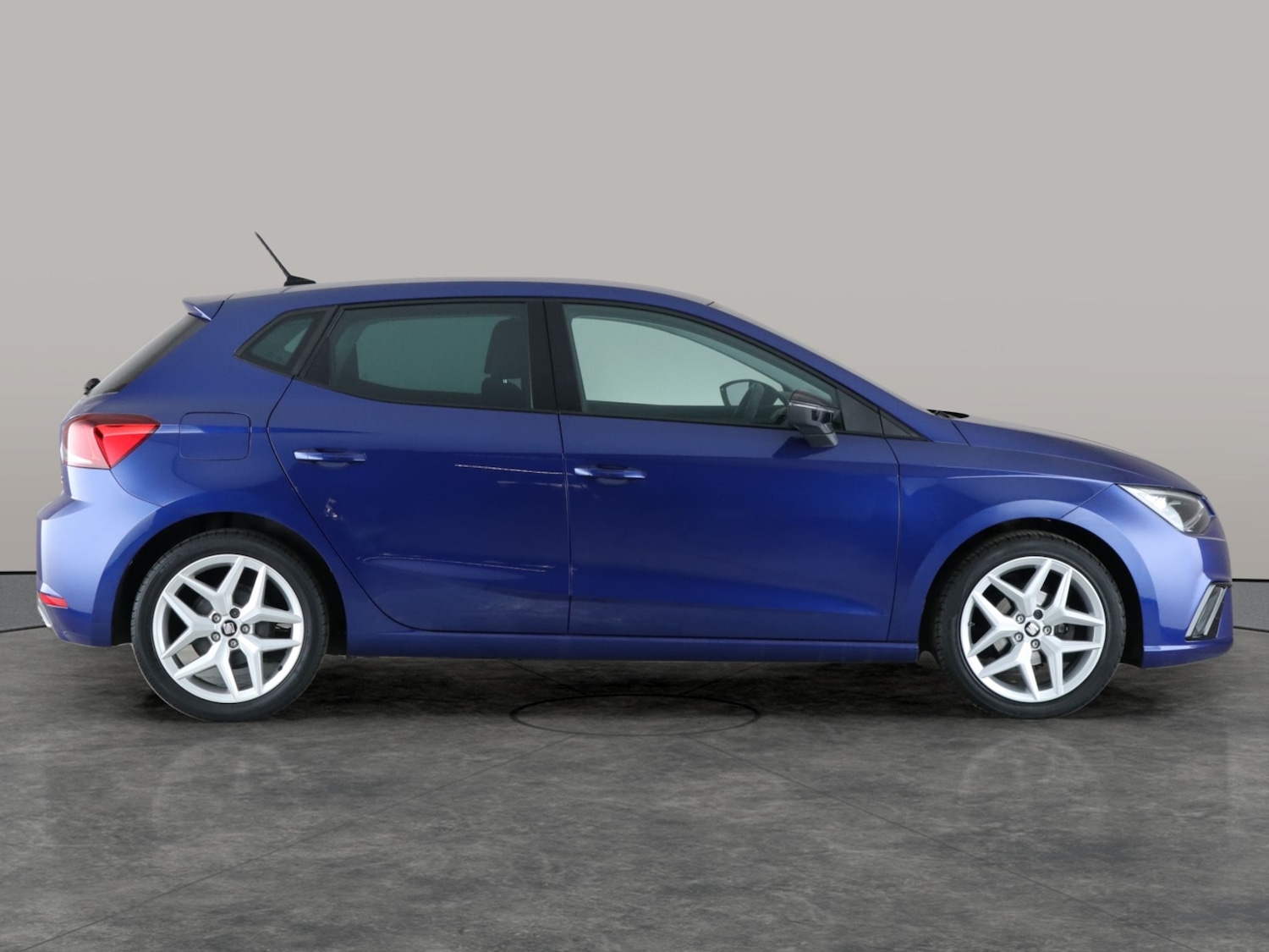 Used SEAT Ibiza 2018 for sale - 76853802: Photo 9