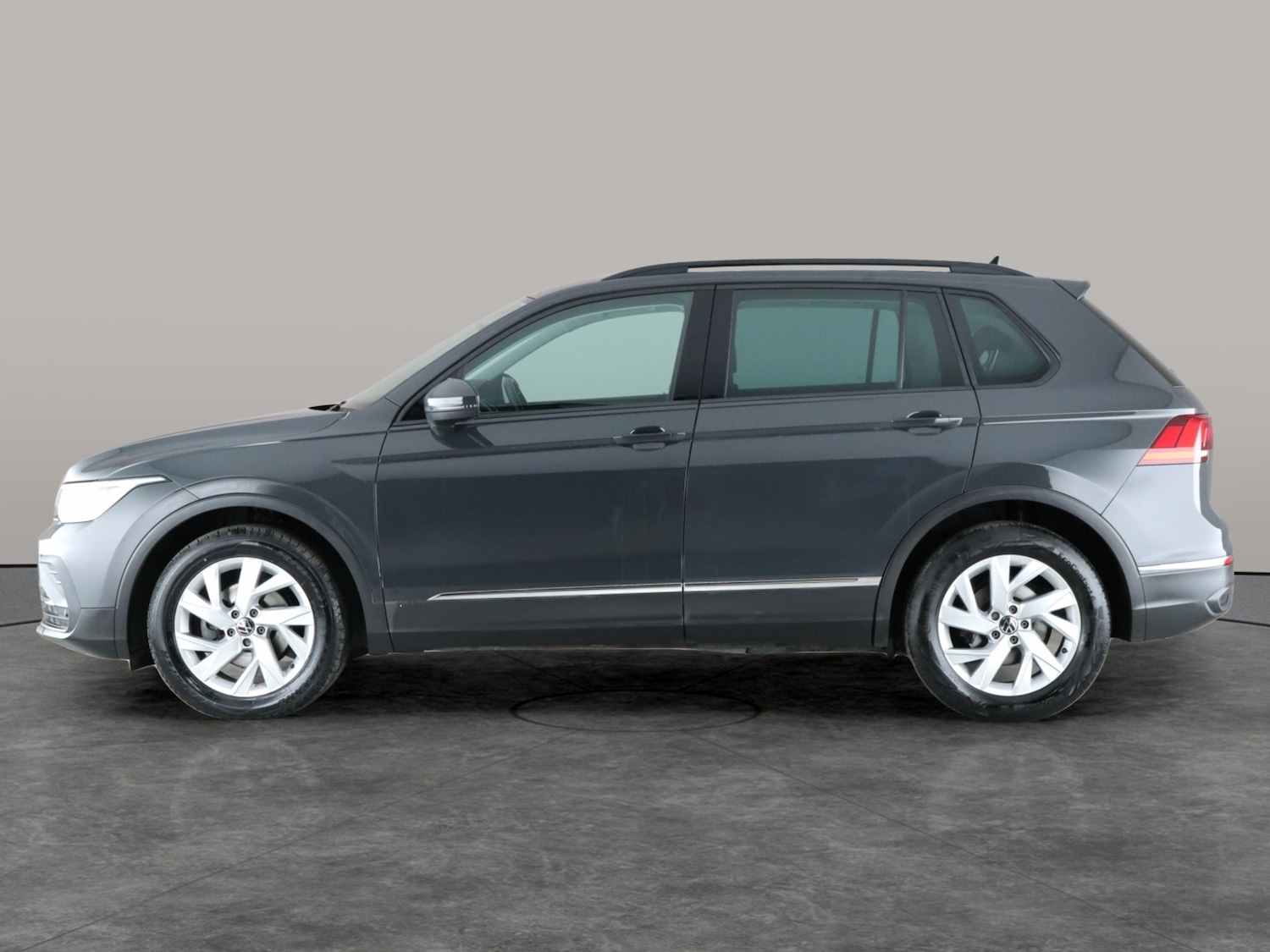 Used Volkswagen Tiguan 2022 for sale - 76669954: Photo 12