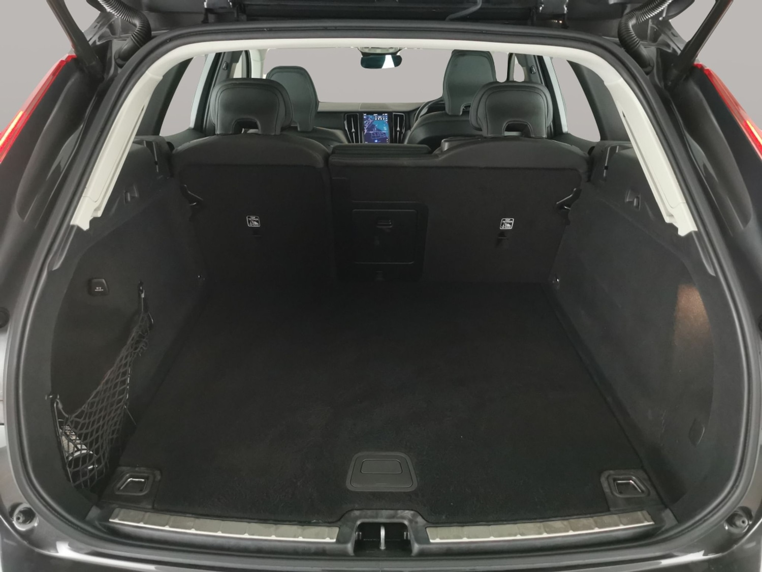 Used Volvo XC60 2023 for sale - 77055028: Photo 36