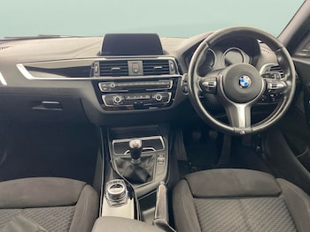 Used BMW 1 Series 2018 for sale - 76650859: Photo