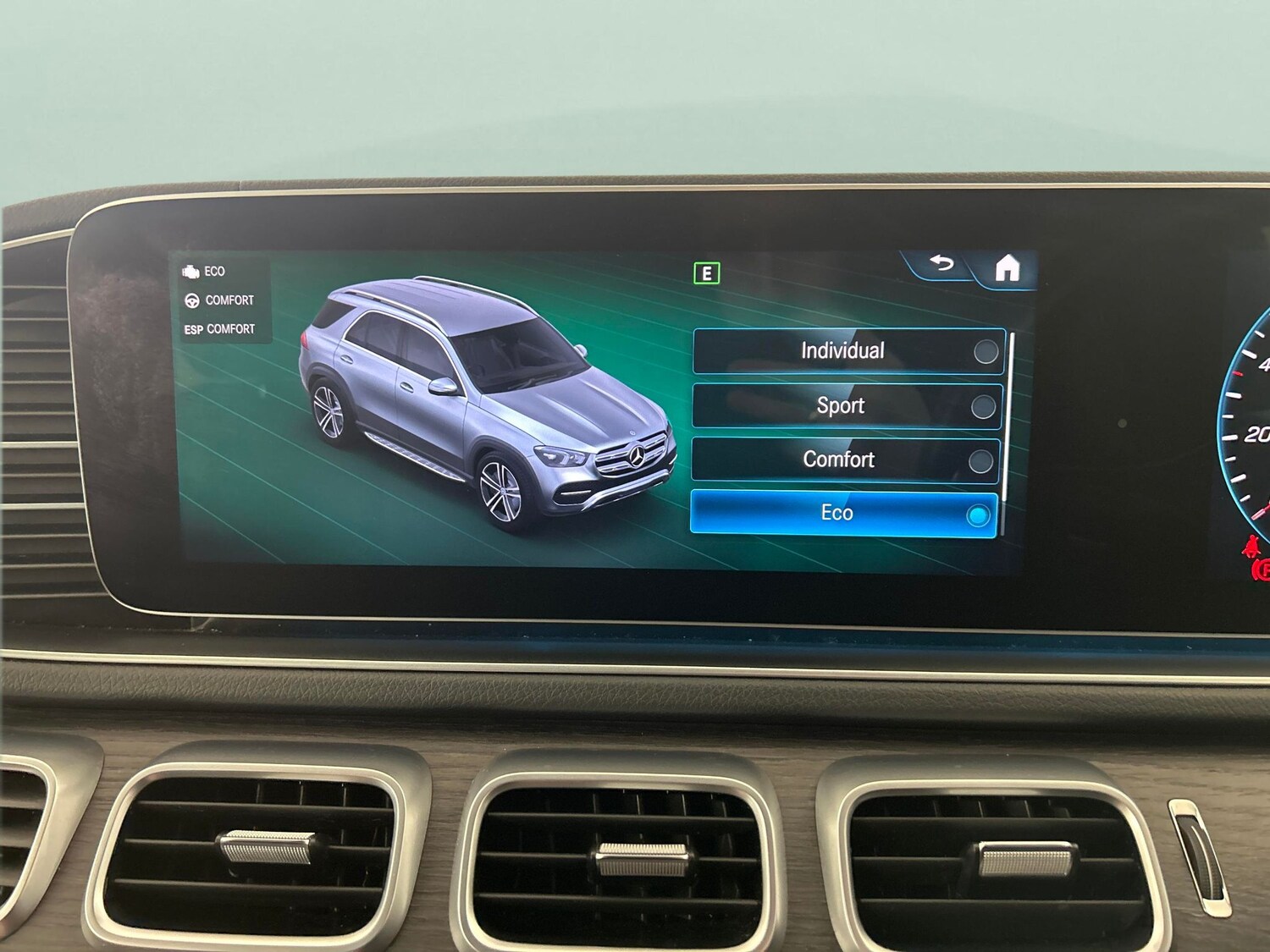 Used Mercedes-Benz GLE 2021 for sale - 77347377: Photo 18