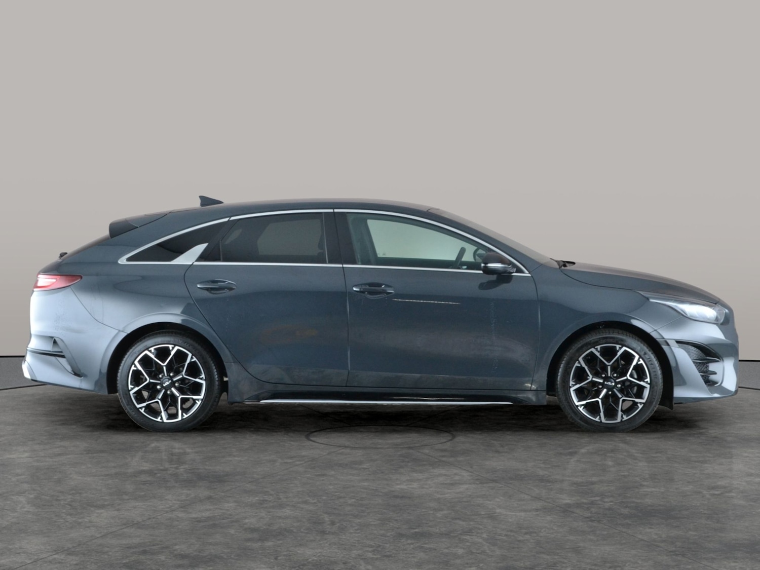 Used Kia Pro Ceed 2024 for sale - 77532537: Photo 9