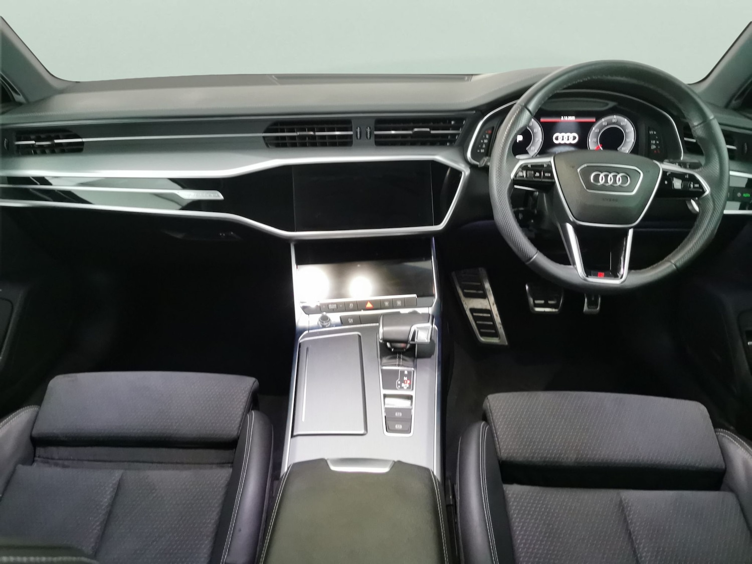 Used Audi A6 Saloon 2021 for sale - 76827083: Photo 6
