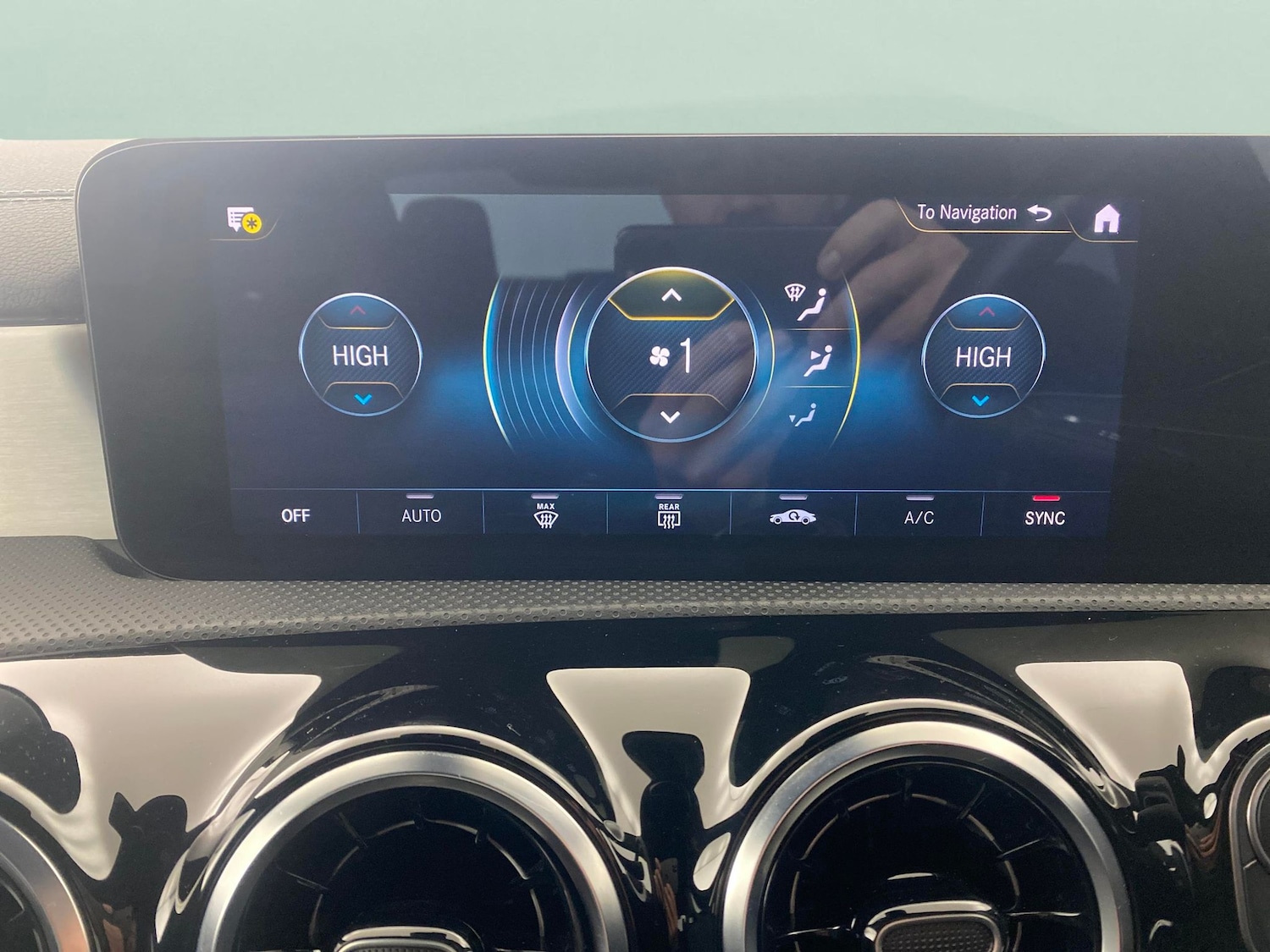 Used Mercedes-Benz CLA 2022 for sale - 76599750: Photo 16