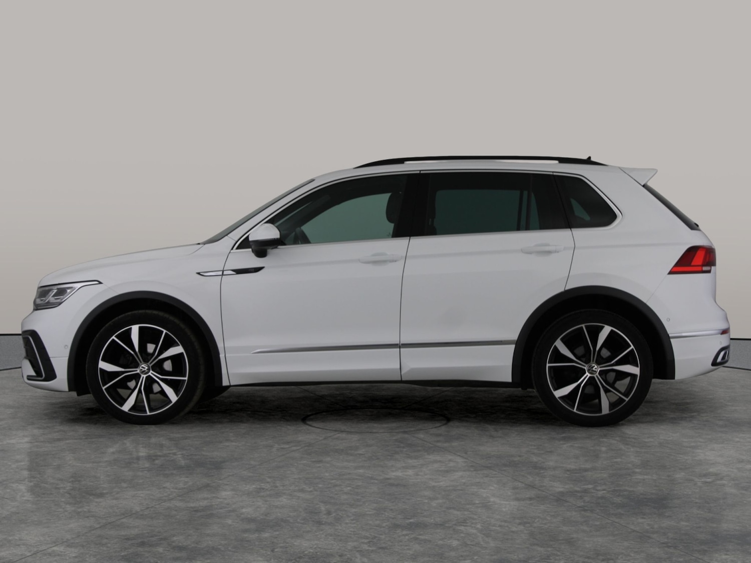 Used Volkswagen Tiguan 2021 for sale - 76682116: Photo 13
