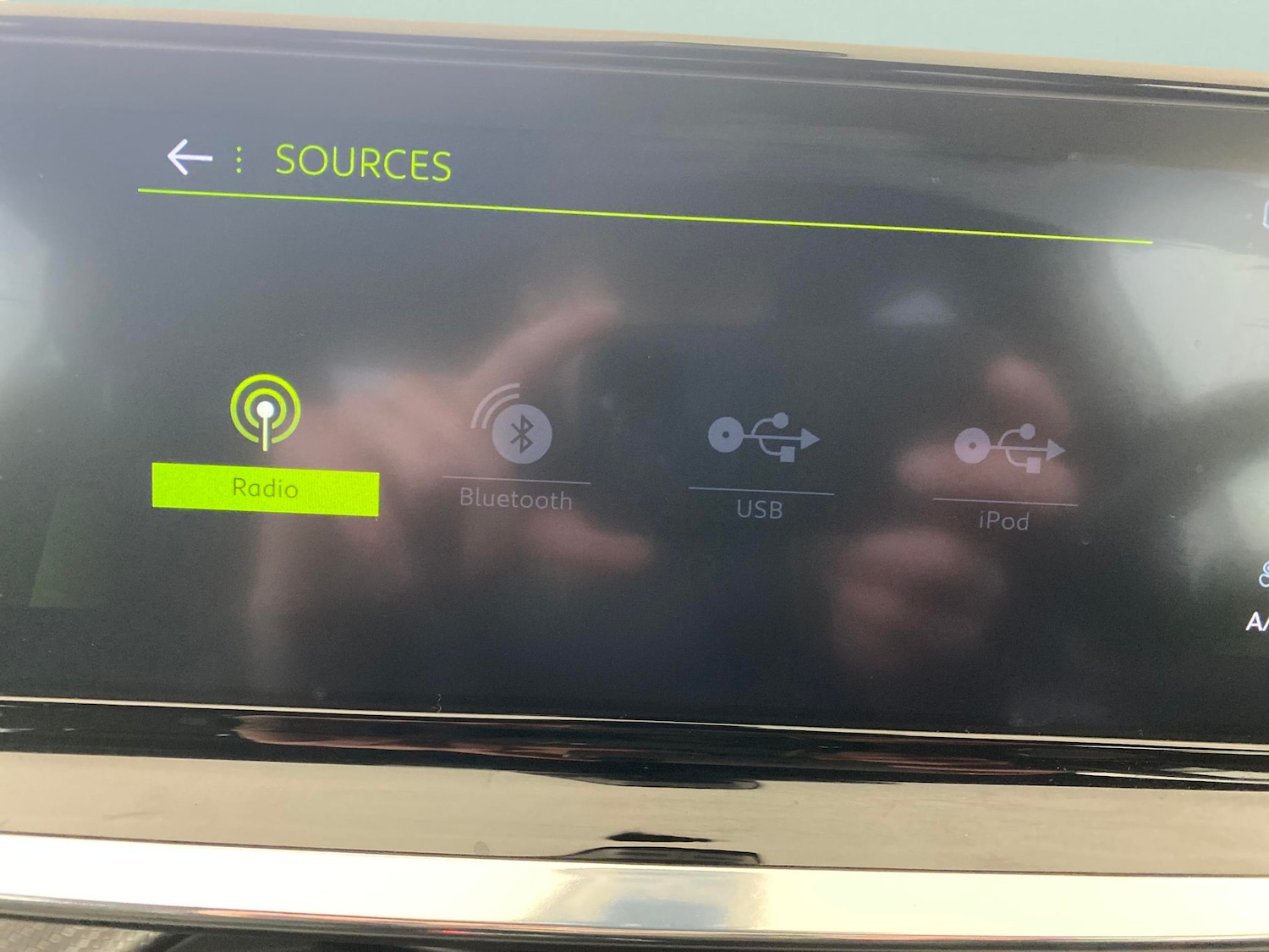 Used Peugeot 208 2021 for sale - 77650908: Photo 15