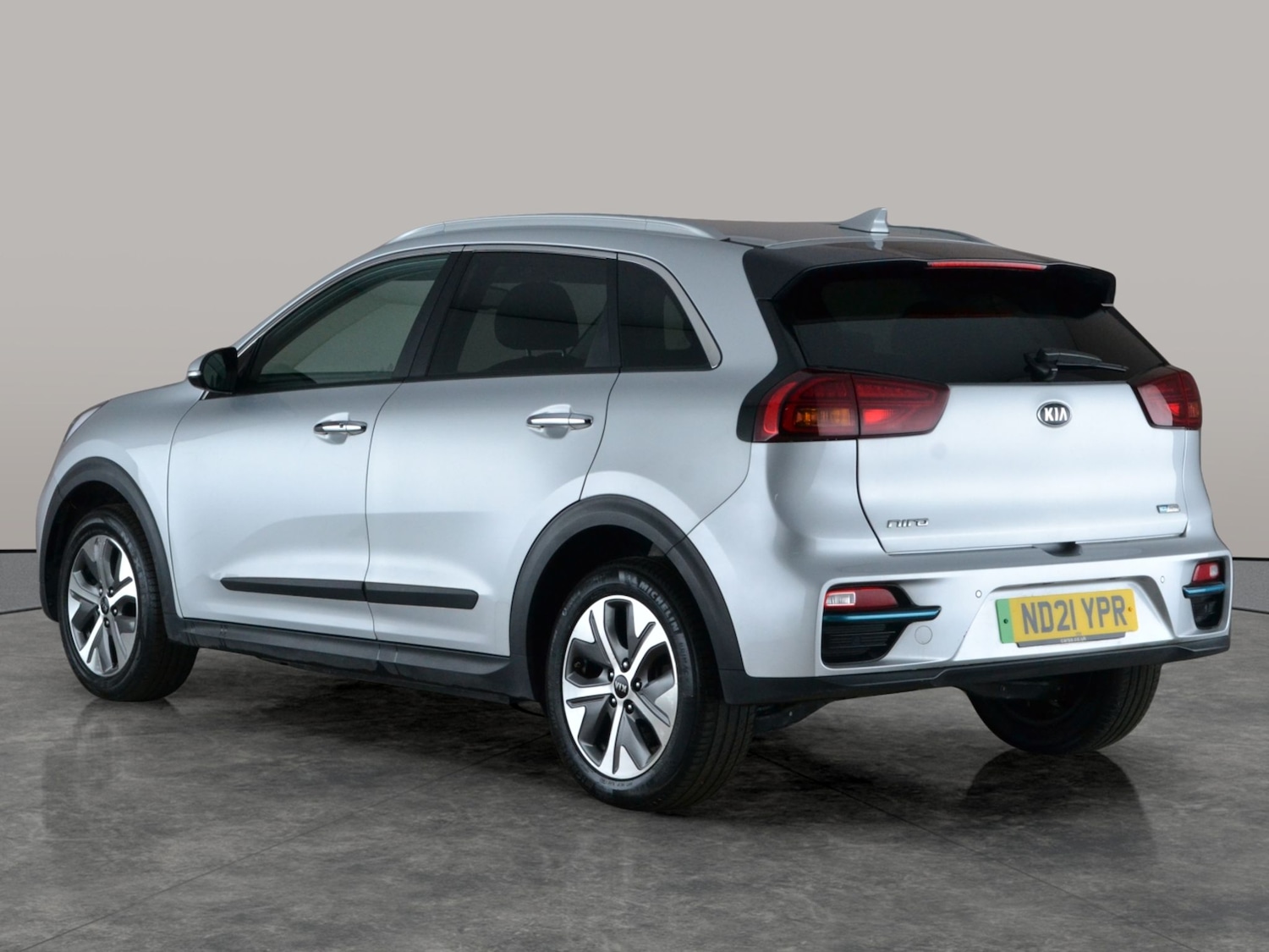 Used Kia Niro 2021 for sale - 77797932: Photo 12