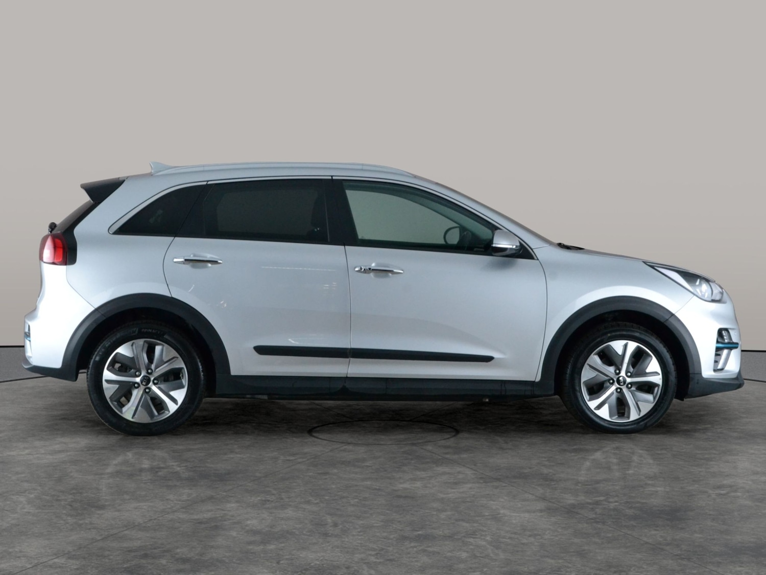 Used Kia Niro 2021 for sale - 77797932: Photo 9