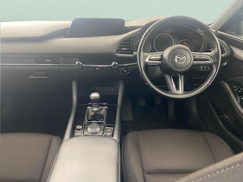 Used Mazda Mazda3 2022 for sale - 77631077: Photo