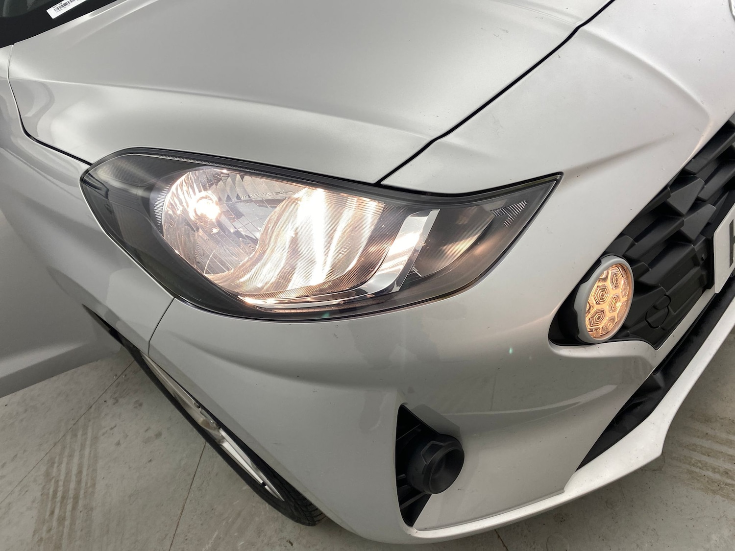 Used Hyundai i10 for sale - 76413120: Photo 29