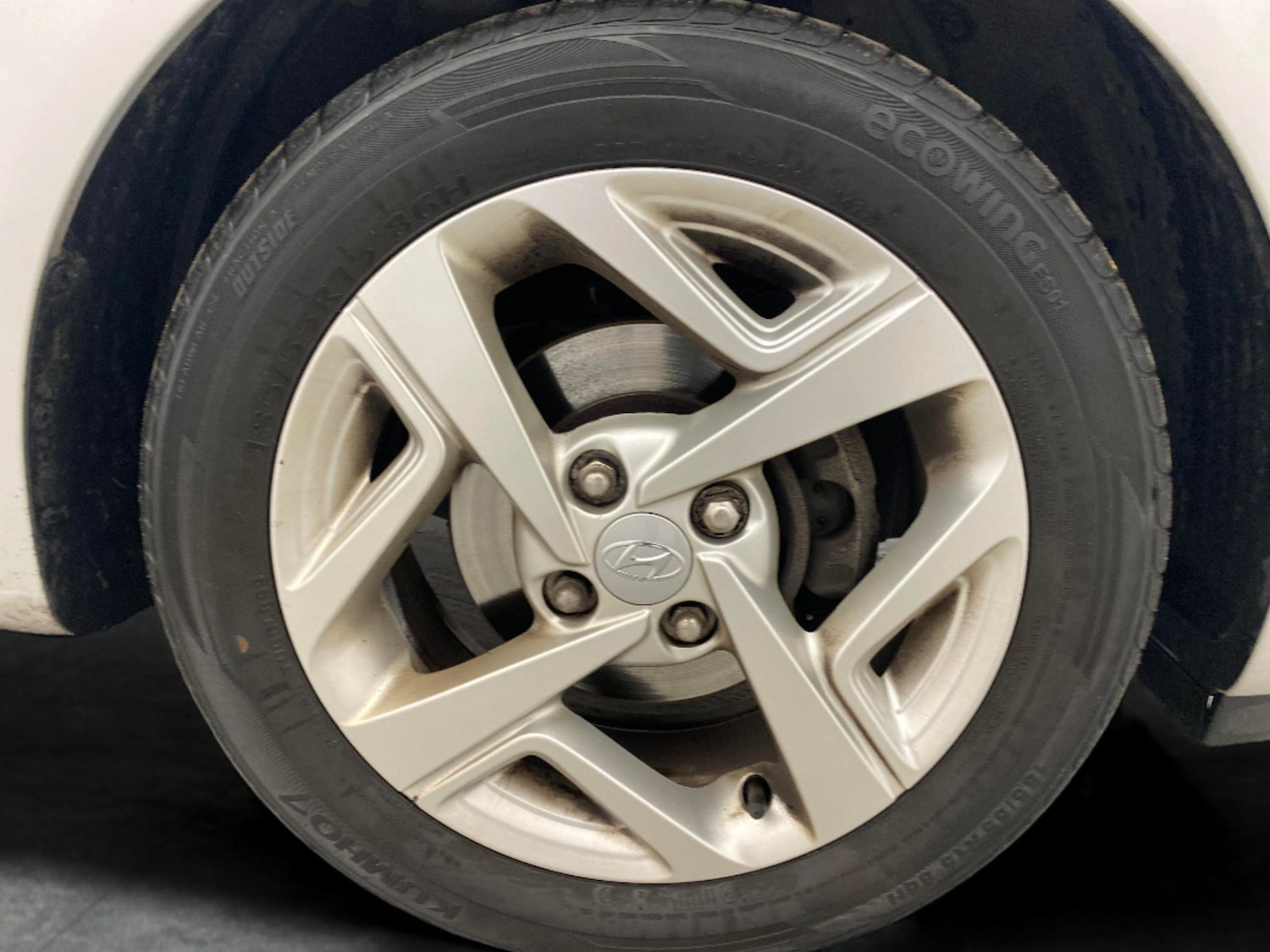 Used Hyundai i10 for sale - 76413120: Photo 31