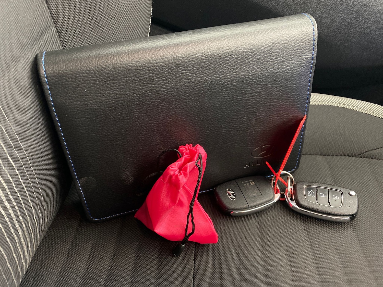 Used Hyundai i10 for sale - 76413120: Photo 39