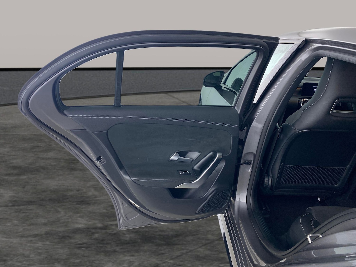 Used Mercedes-Benz A-Class 2021 for sale - 76901891: Photo 26