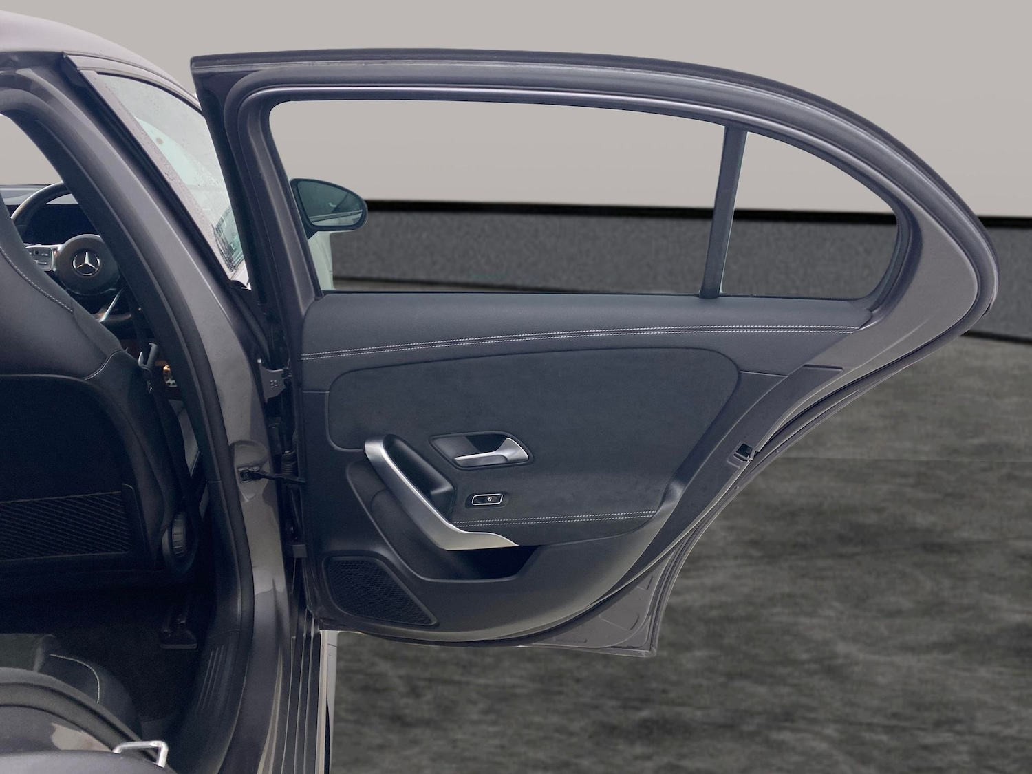 Used Mercedes-Benz A-Class 2021 for sale - 76901891: Photo 28