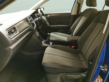 Used Volkswagen T-Roc 2019 for sale - 75584919: Photo