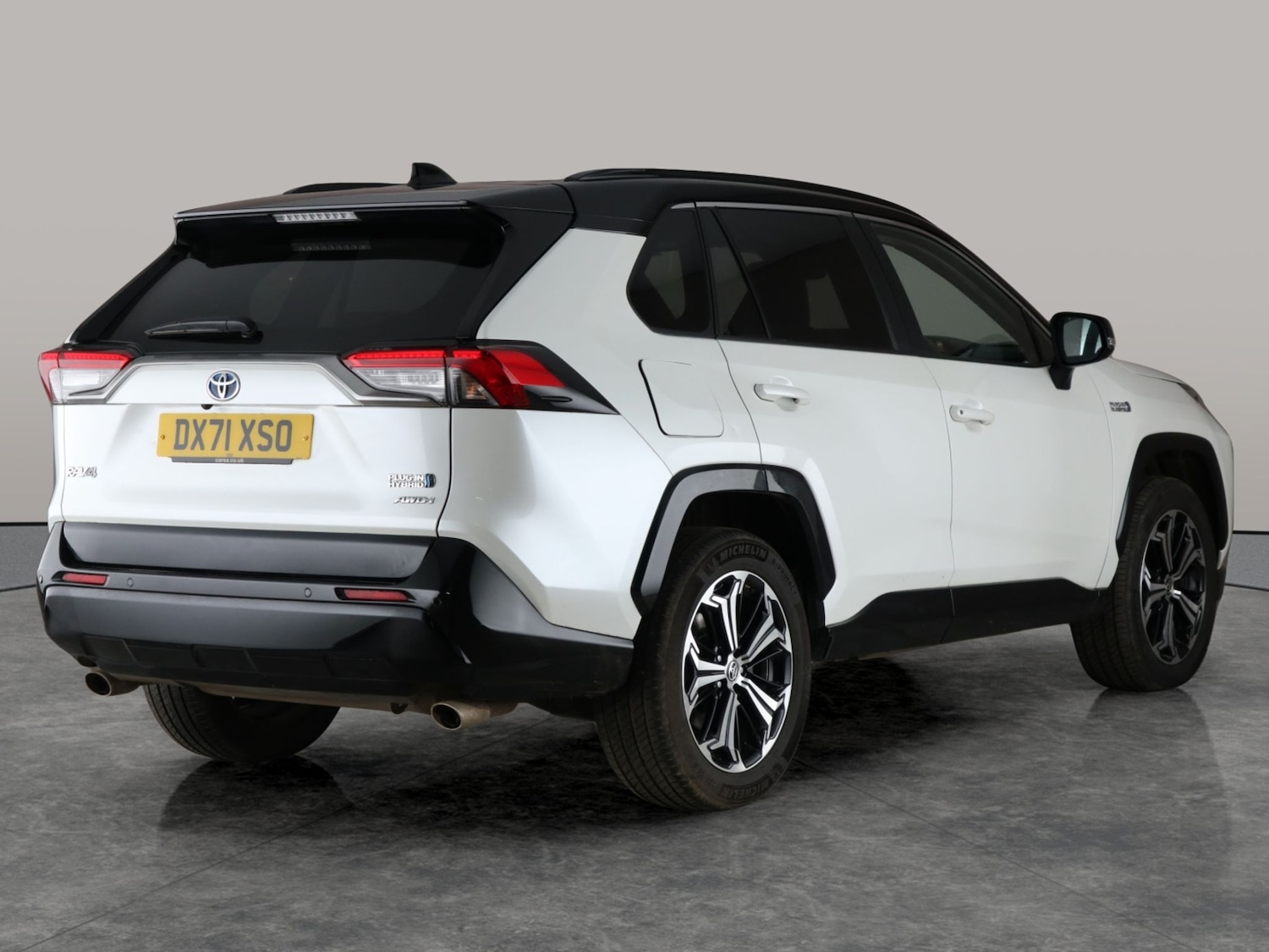 Used Toyota RAV4 2021 for sale - 76818949: Photo 10