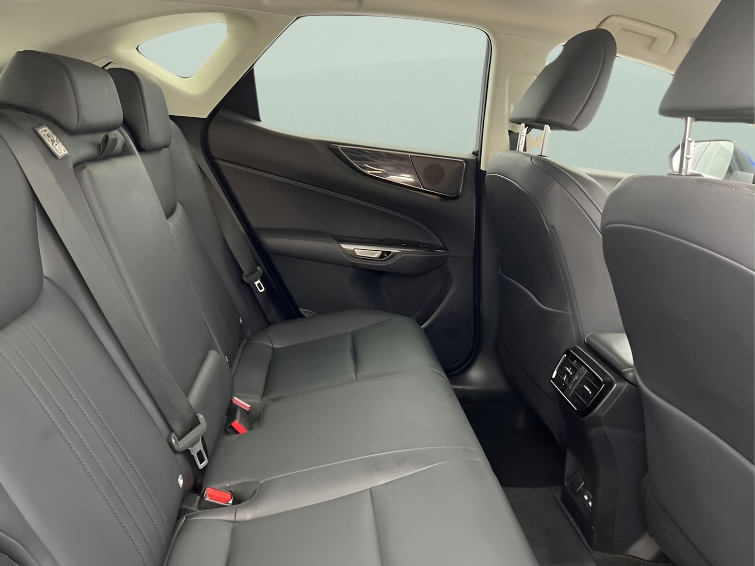 Used Lexus NX 2022 for sale - 76754911: Photo 29