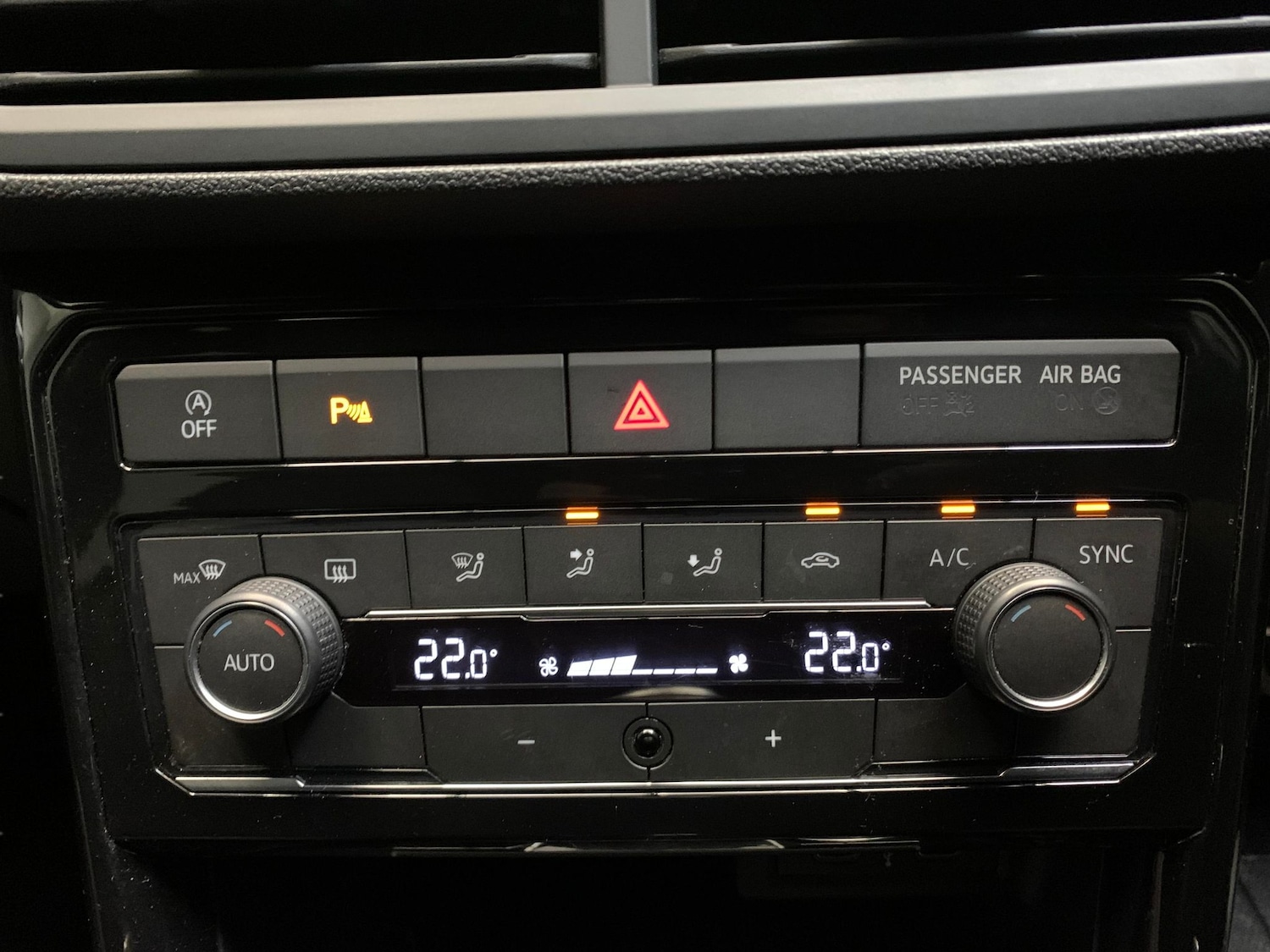 Used Volkswagen T-Cross 2021 for sale - 77086376: Photo 21