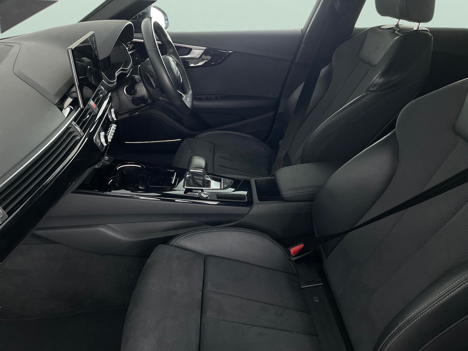 Used Audi A4 2022 for sale - 77679253: Photo 4