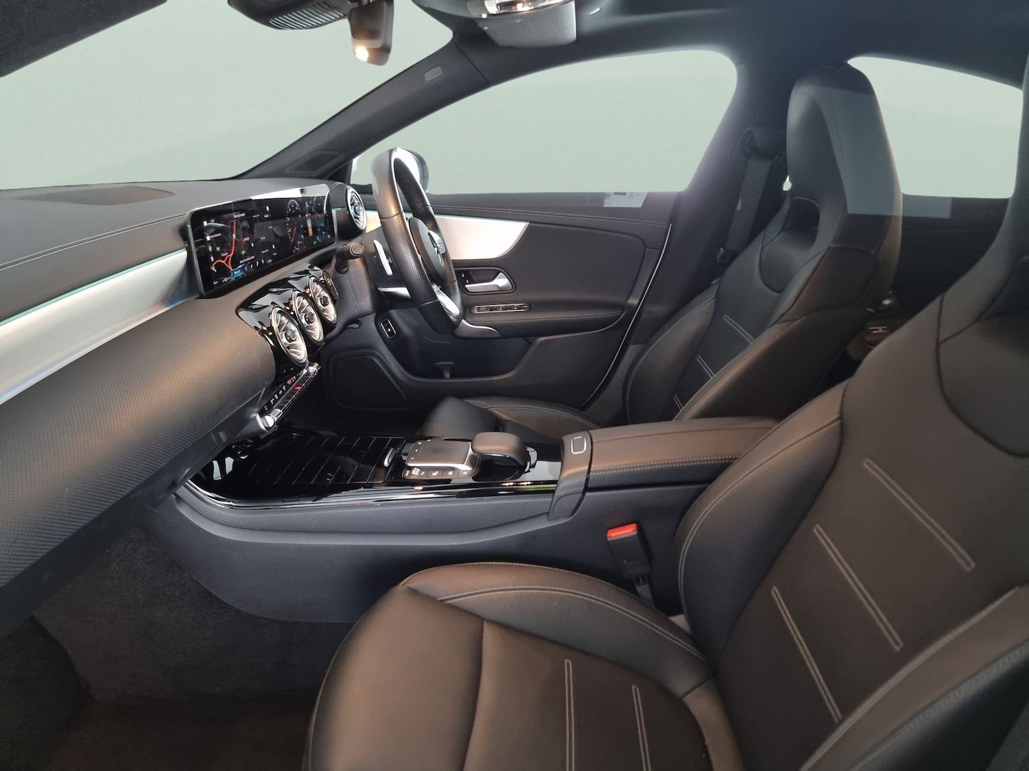 Used Mercedes-Benz CLA 2022 for sale - 76344774: Photo 4