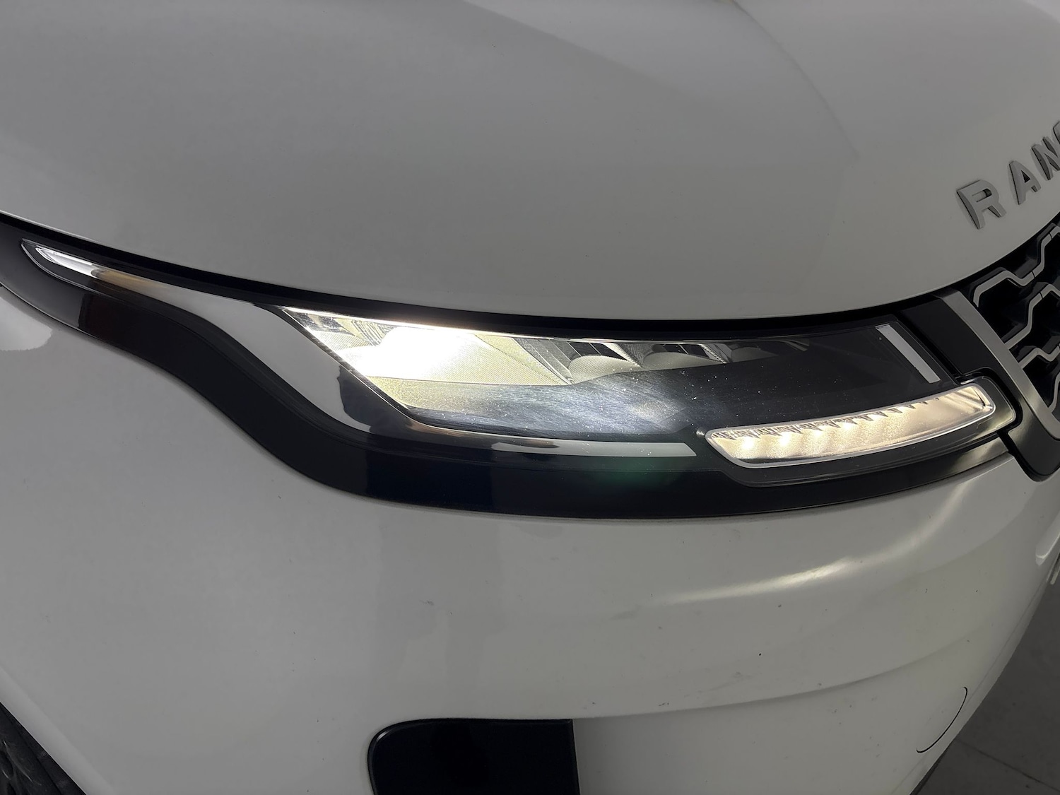 Used Land Rover Range Rover Evoque 2021 for sale - 76438321: Photo 6