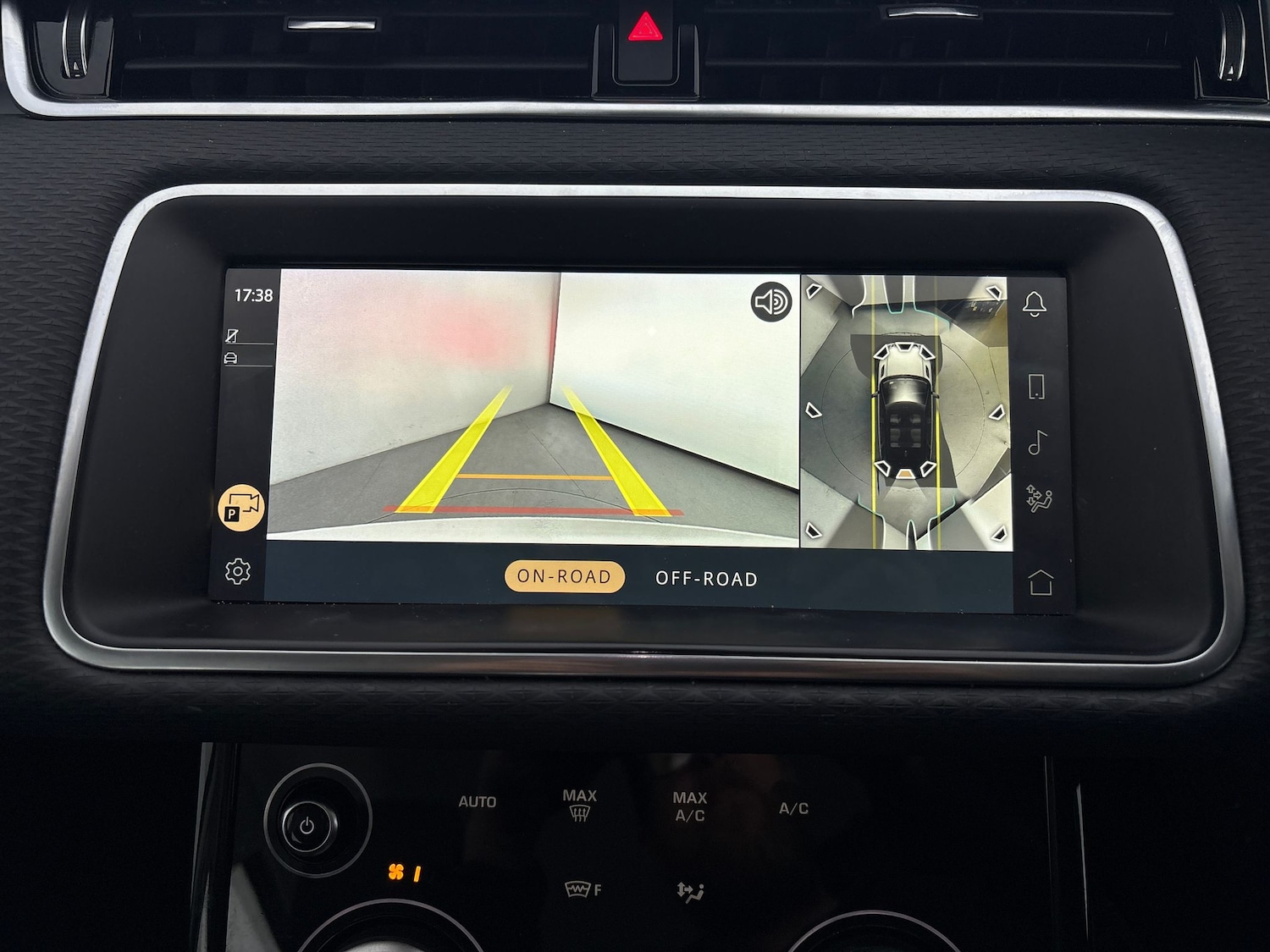 Used Land Rover Range Rover Evoque 2021 for sale - 76438321: Photo 7