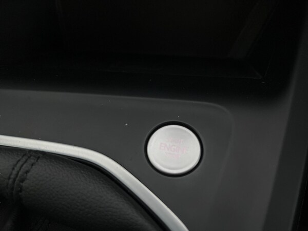 Used Volkswagen Golf 2023 for sale - 76240883: Photo 24