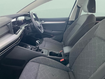 Used Volkswagen Golf 2023 for sale - 76240883: Photo 4