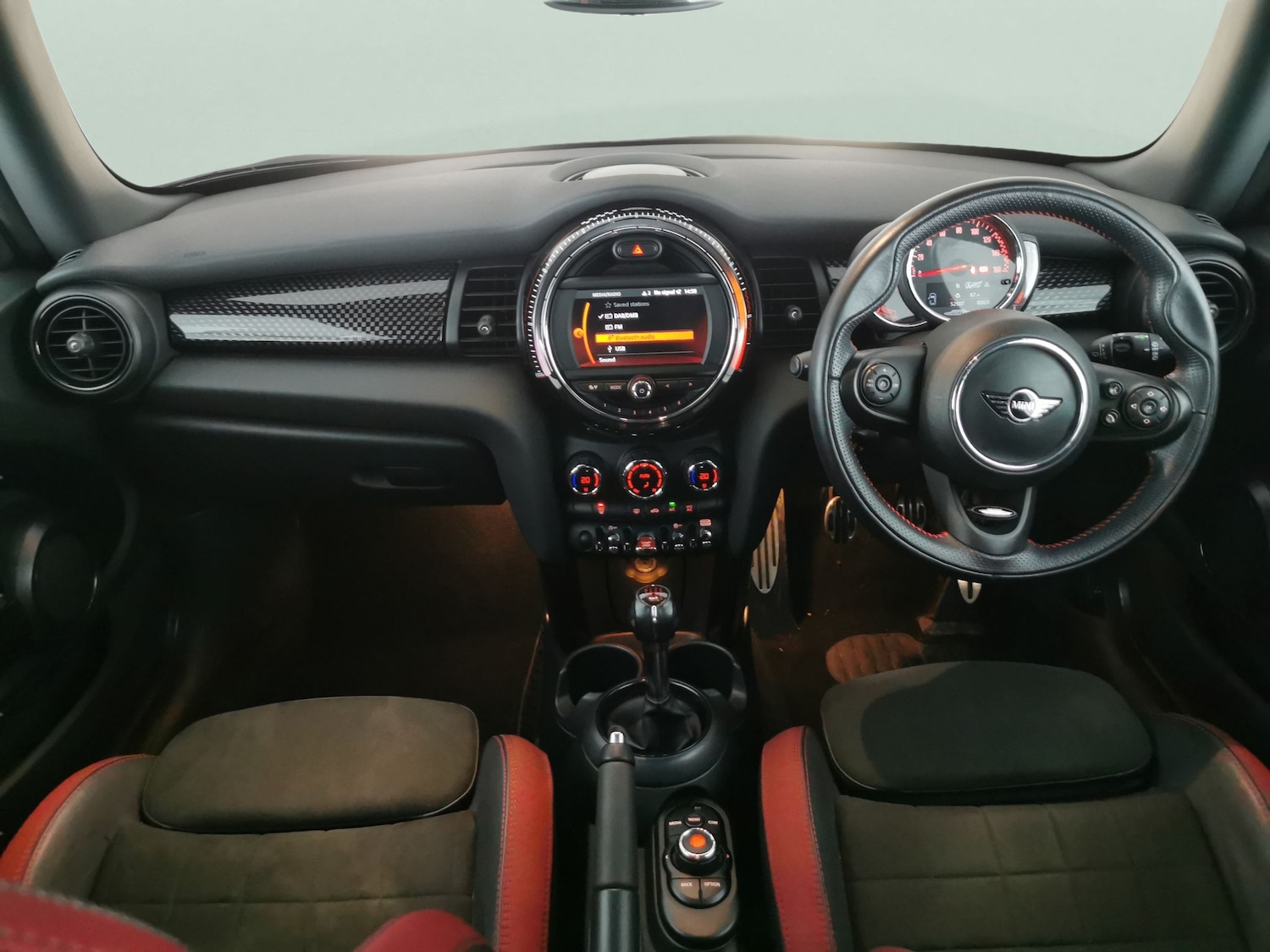 Used MINI Hatch 2018 for sale - 76762918: Photo 6