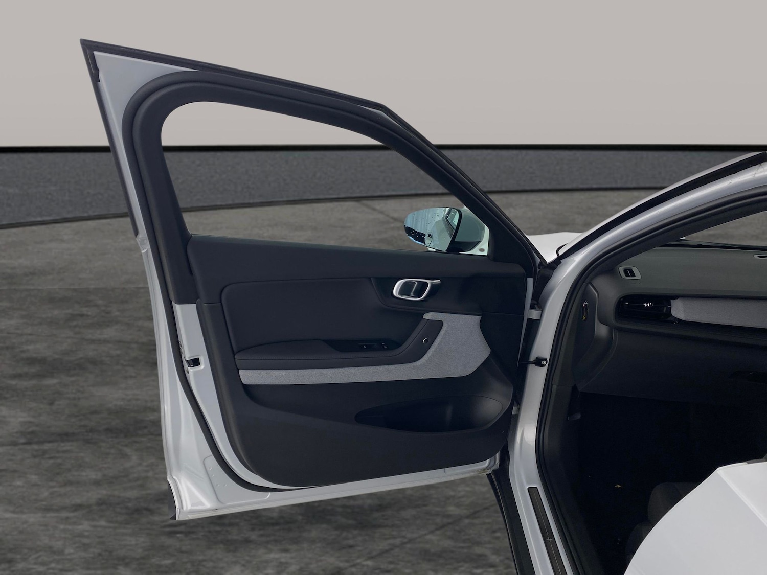 Used Polestar Polestar 2 2023 for sale - 77138065: Photo 22