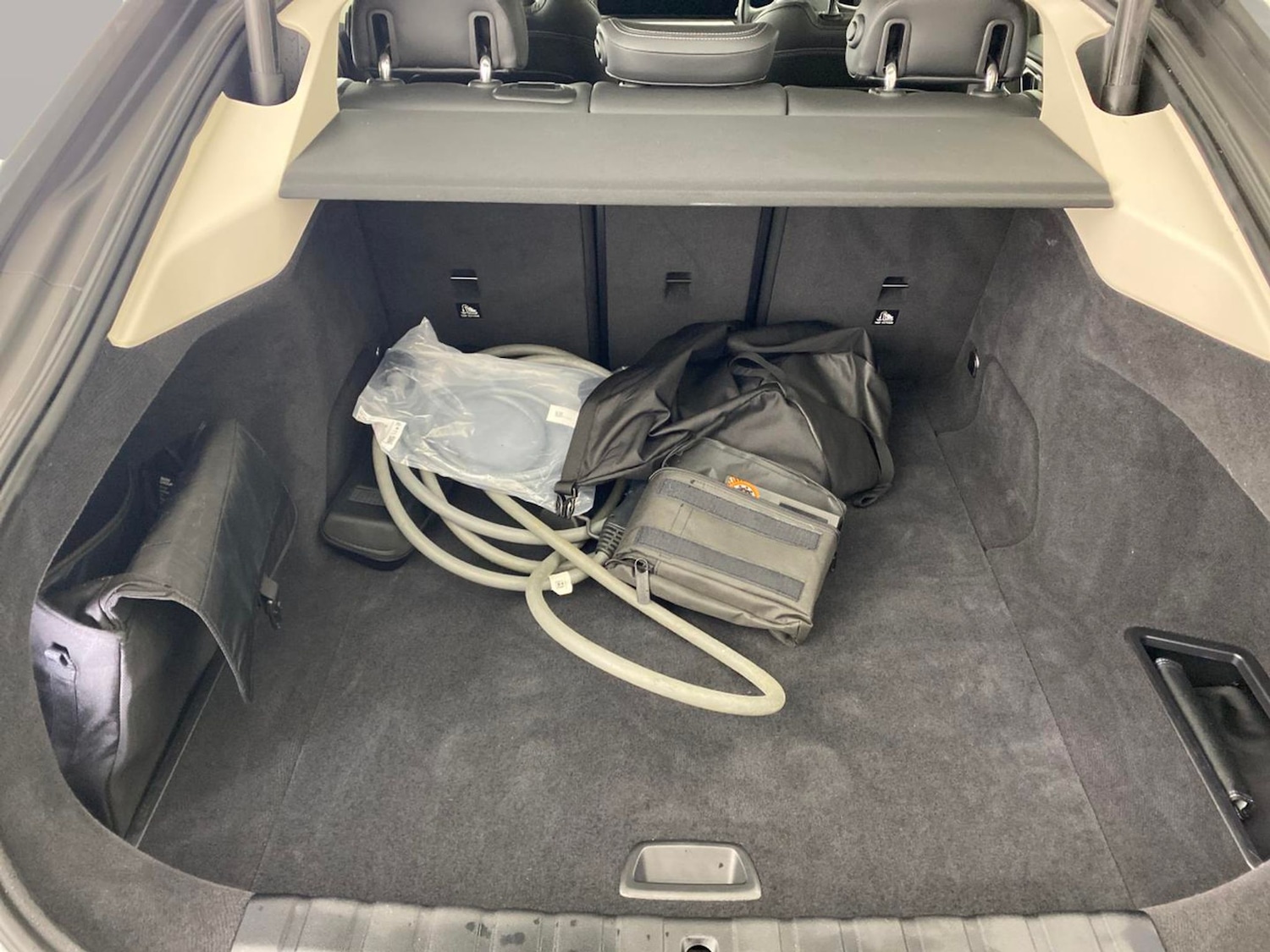 Used BMW i4 2022 for sale - 76862074: Photo 6