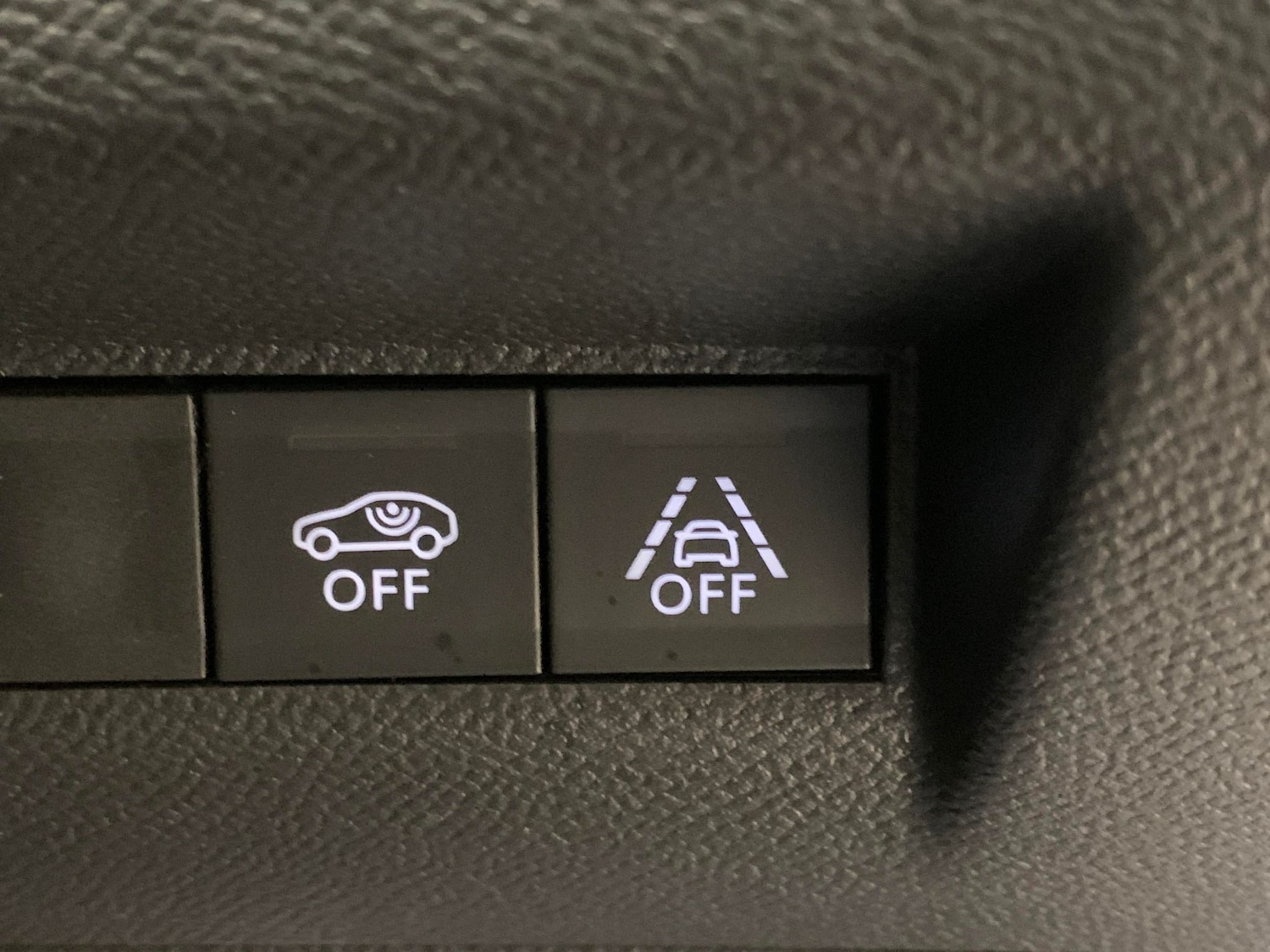 Used Peugeot 2008 2022 for sale - 76947049: Photo 21