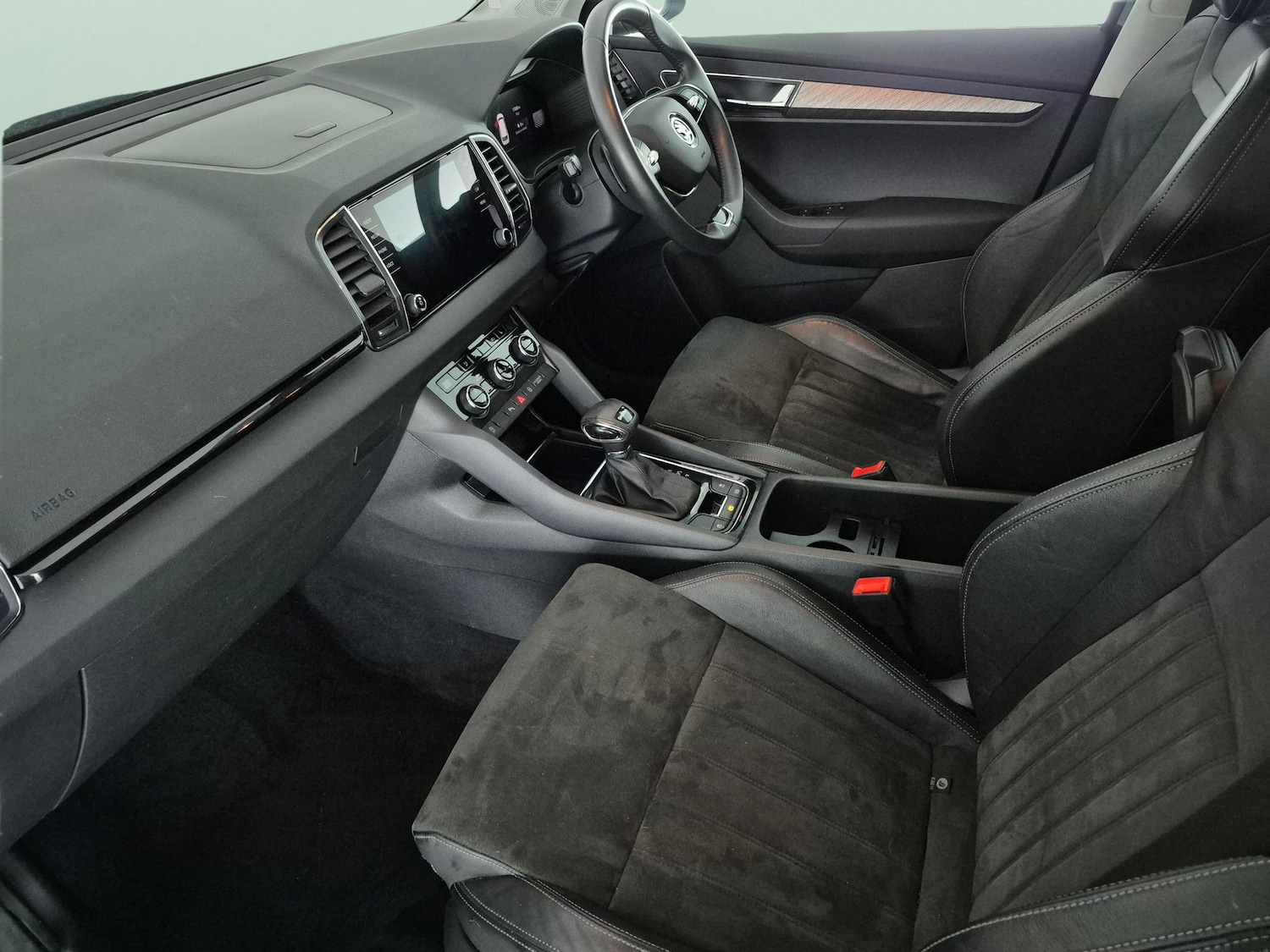 Used Skoda Karoq 2023 for sale - 78023085: Photo 4