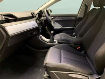 Used Audi Q3 2023 for sale - 75236397: Photo