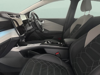 Used Ford Puma Gen-E 2025 for sale - 79595862: Photo